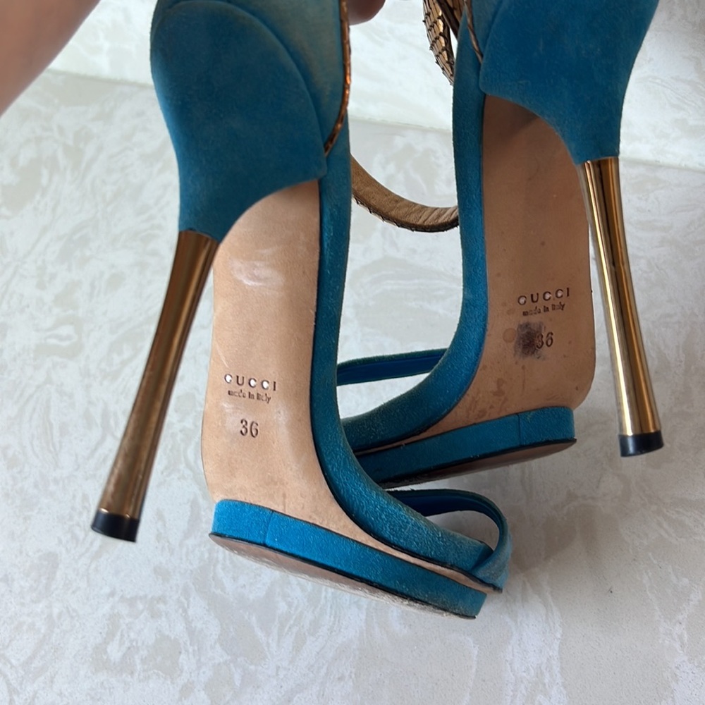 Preloved Gucci heels - Picture 9 of 11